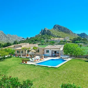 https://villa-moya.allmallorcahotels.com